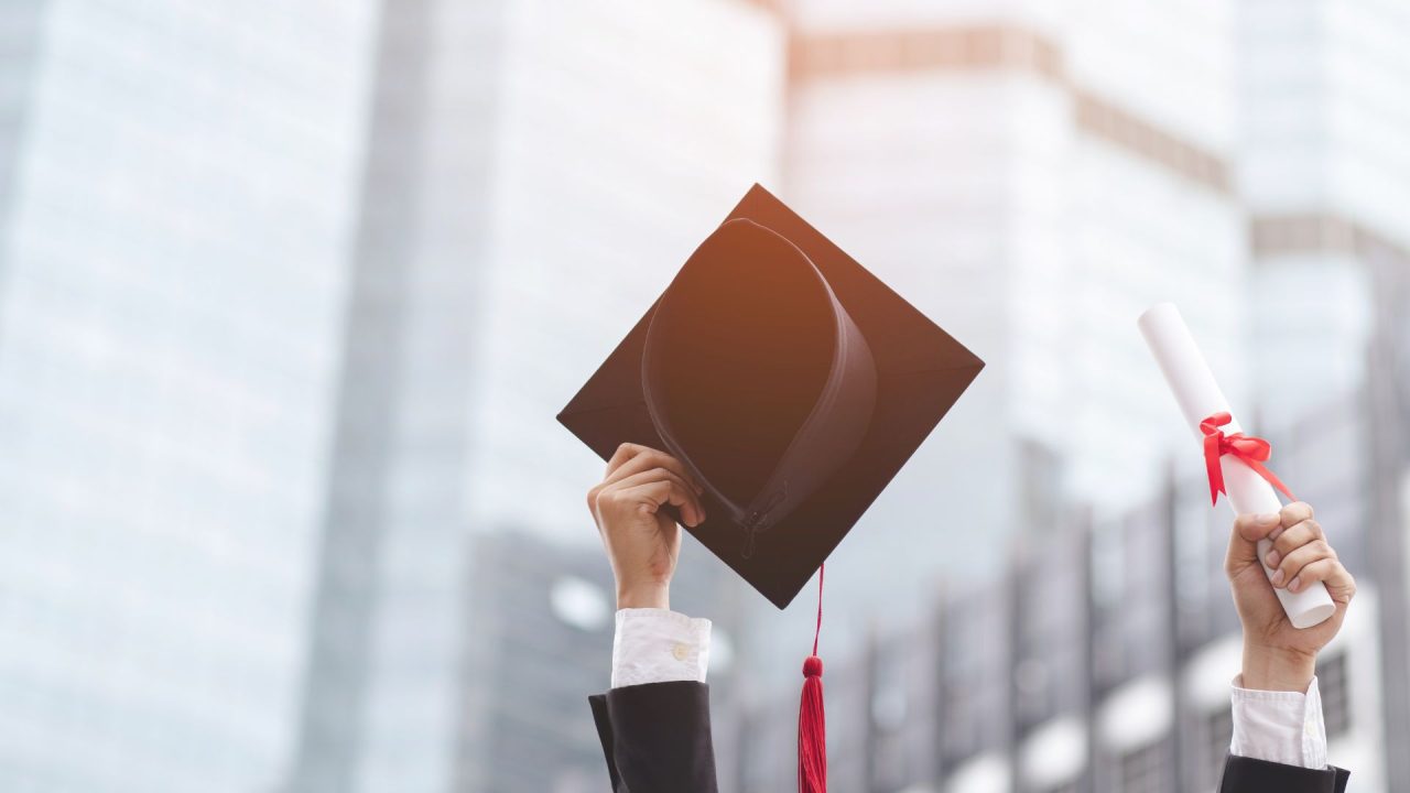 Le Baccalauréat : Un Rituel de Passage à l'Épreuve du Temps - Académie ...