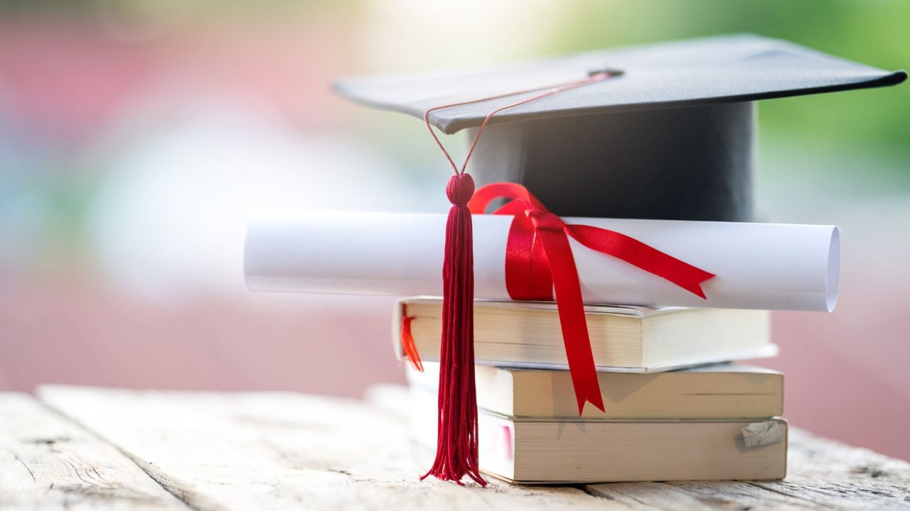 Le Baccalauréat : une tradition française remise en question - Académie ...